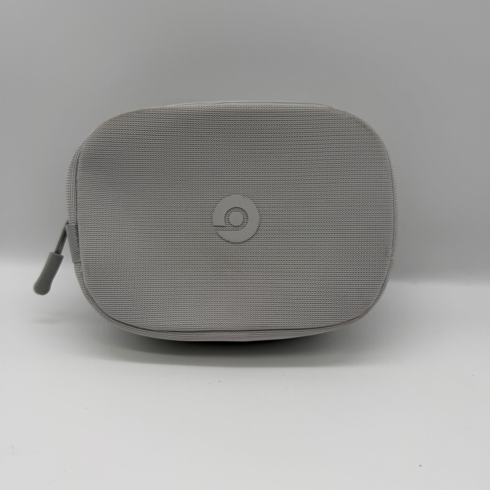 Beats by Dre Headphone Carrying Case Light Gray Zippered Travel Pouch Protective